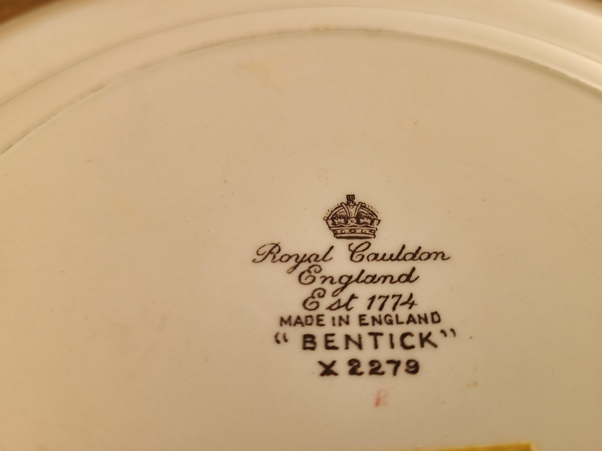 assiette Antique Royal Cauldon ENGLAND Est 1774 Bentick X22793