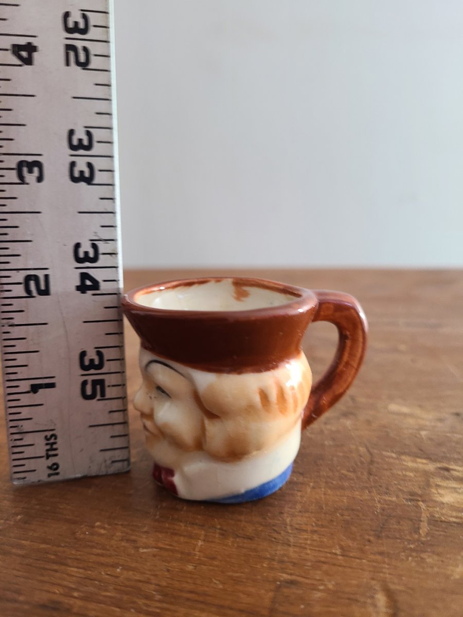 Toby mug miniature face4