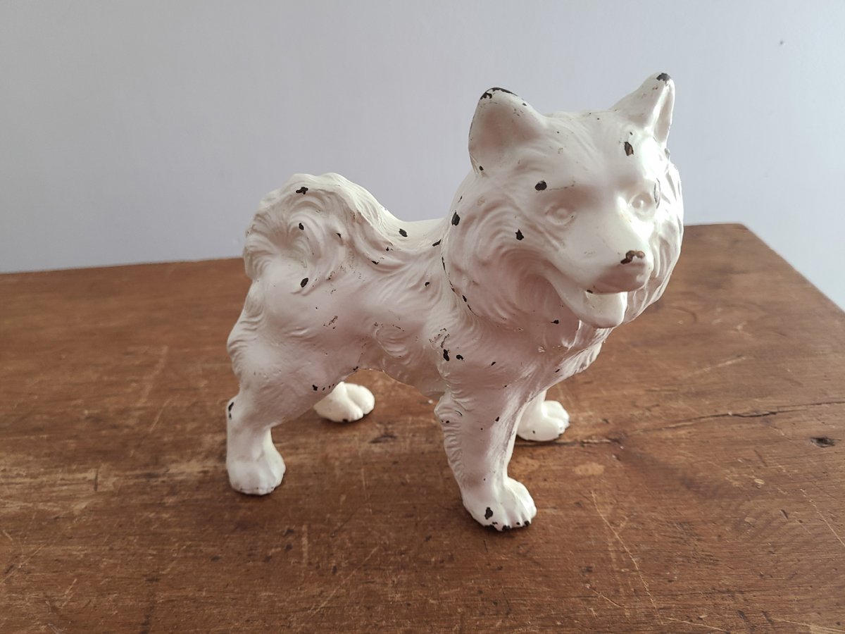 loup ou chien en métal blanc2