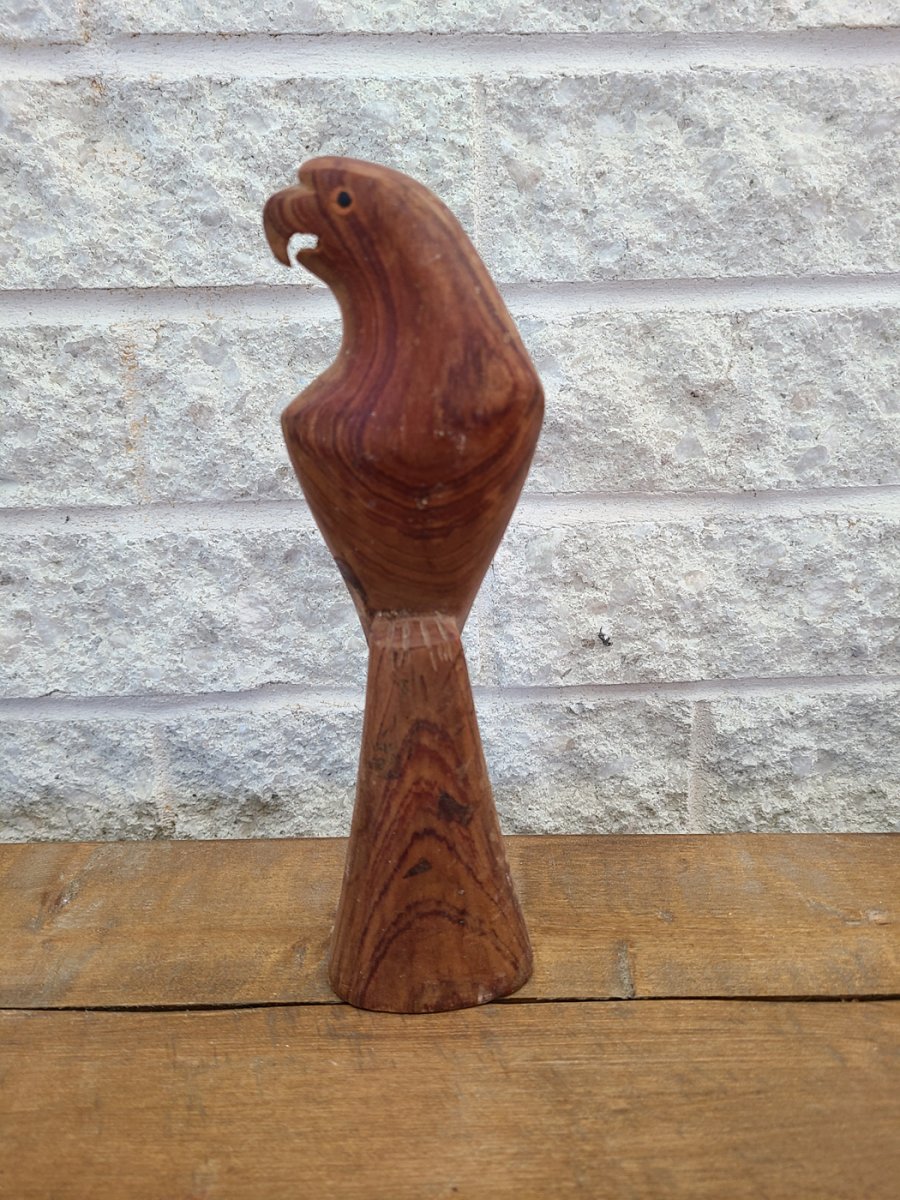 Oiseau en bois sculpture légèrement usée3