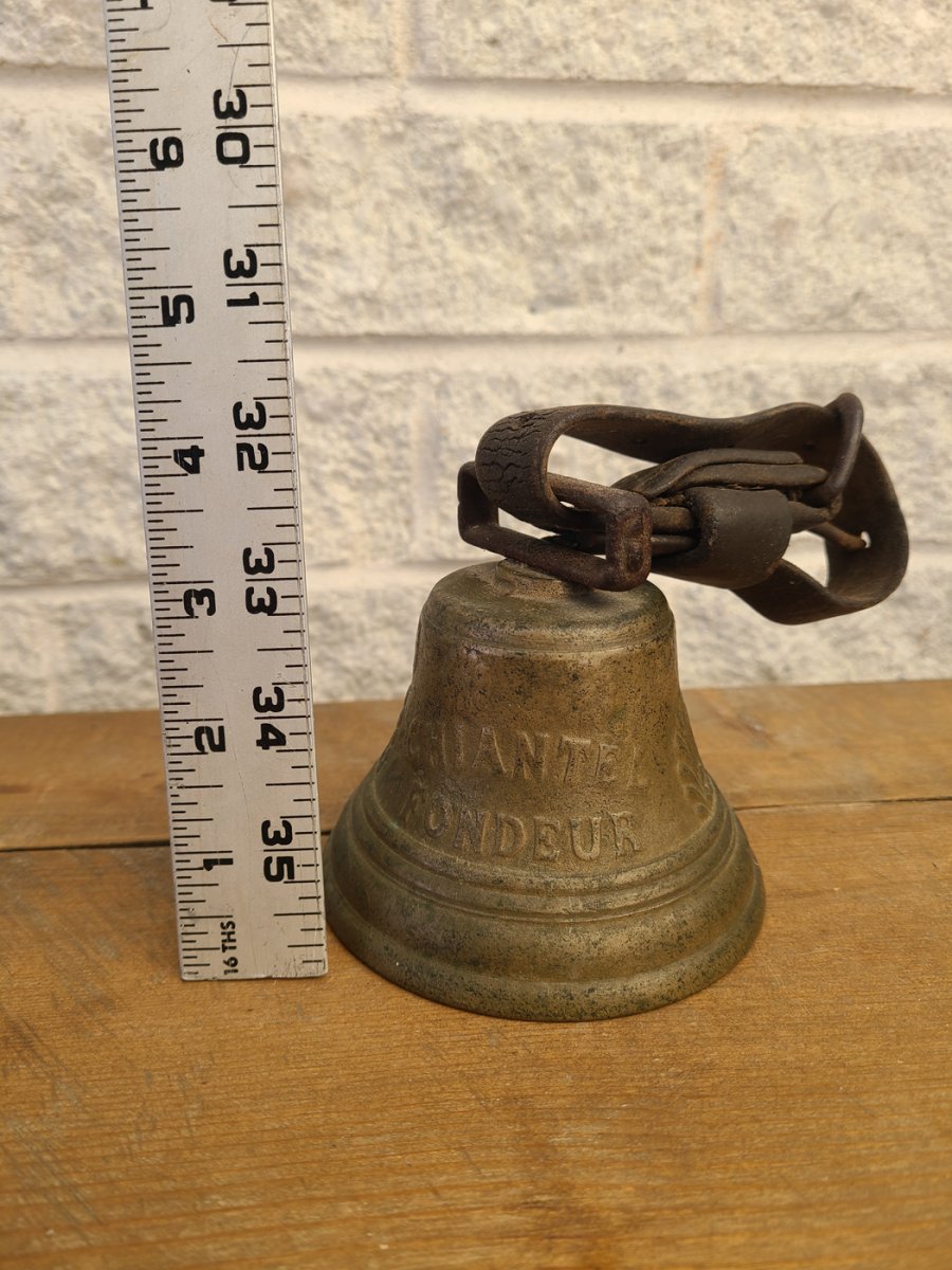 Superbe cloche antique de 1878 Saignelegier chiantel fondeur avec poignée en cuir7
