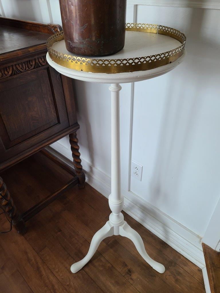 Magnifique table haute ronde blanc et or2
