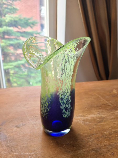 Vase verre épais couleur vert