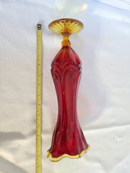 vase en verre Amberina ruby et jaune