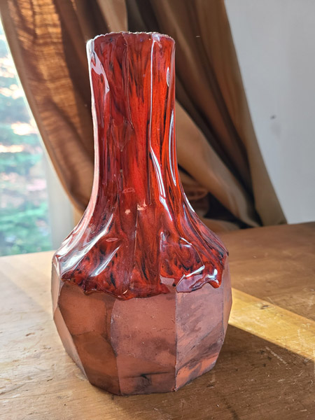 Vase a fleur rouge vintage signé 71
