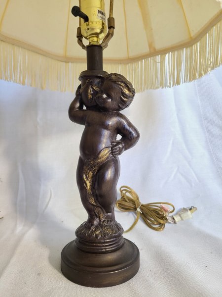 Paire de lampe bébé nue bronze et or 