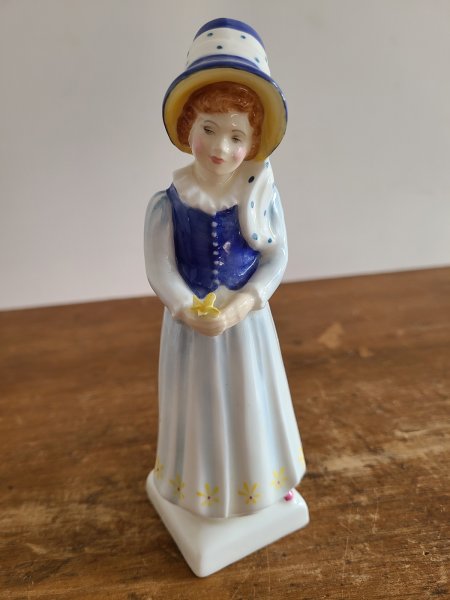 Vintage Royal Doulton Figurine 