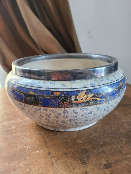 Pot céramique Winton Ware fleuri bleu et oiseux 1930