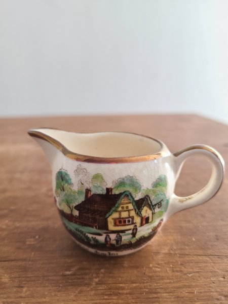 pichet miniature grès pottery england ye old jug im peint à la main maison rebord or