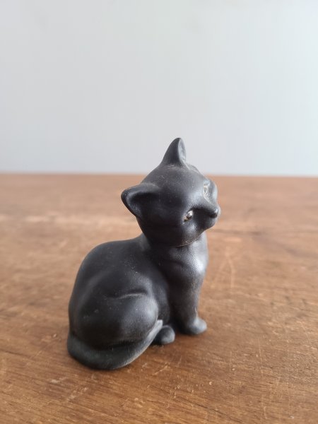 Chat noir vintage assis Beswick England