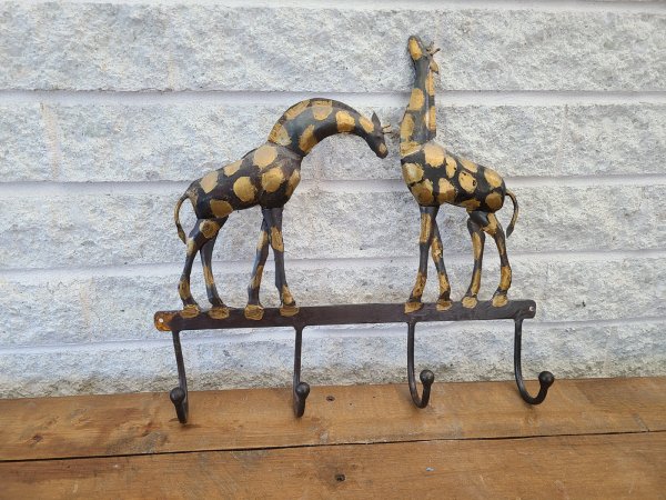 Crochets de fonte mural (4) girafes en métal peinte à la main