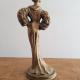 sculpture vintage en laiton femme robe elegante2