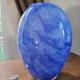 Vase en verre soufflé bleu ovale avec imperfection donc fait à la main6
